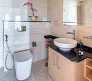 In-room Bathroom 6 Premium & Cozy 1BR Apartment in Dubai Marina