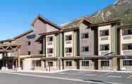 Exterior 5 Microtel Inn & Suites by Wyndham Georgetown Lake