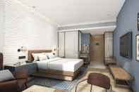 Bedroom Four Points by Sheraton Shanghai Hongqiao