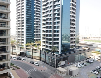 Bangunan 2 Signature Holiday Homes - Al Fahad Dubai