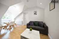 Common Space Stylish 2 Bedroom Apartment