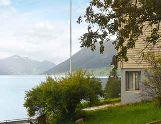 Exterior 2 8 Person Holiday Home in Skei i Jølster