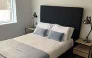 Kamar Tidur 7 Charles Hope Heathrow North