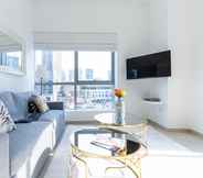 Common Space 5 1BR Tranquil Space With Incredible Marina Views!