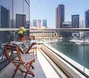 Bilik Tidur 3 Dazzling & Artistic Studio Apartment In Dubai Marina