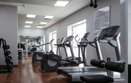 Fitness Center 5 Visually Stunning 2BR in Dubai Marina - Sleeps 5!