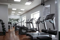 Fitness Center Visually Stunning 2BR in Dubai Marina - Sleeps 5!