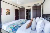 Bilik Tidur Regal 1BR Apartment With Tranquil Settings in Jvc!