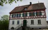 Exterior 3 Schloss Hohenfels - Gästehaus 7 Himmel