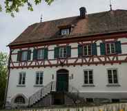 Exterior 3 Schloss Hohenfels - Gästehaus 7 Himmel