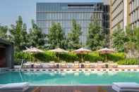 Swimming Pool Hyatt Regency Phnom Penh