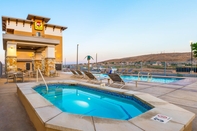 Swimming Pool My Place Hotel-Moab, UT