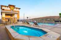 Swimming Pool My Place Hotel-Moab, UT