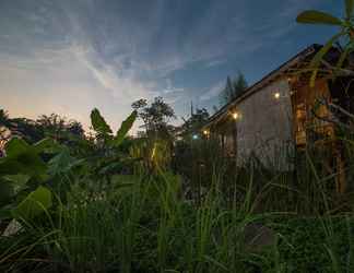 Exterior 2 Rumah Jembarati