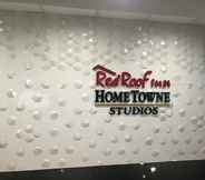 ภายนอกอาคาร 7 HomeTowne Studios by Red Roof Bordentown - McGuire AFB