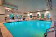 Swimming Pool Hyatt Place Fayetteville/Springdale