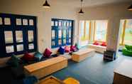 Lobby 6 goSTOPS Manali - Hostel