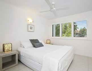 Bedroom 2 Noosa Shores