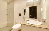 In-room Bathroom 6 The Fern Denzong Hotel & Spa Gangtok