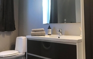 In-room Bathroom 4 Notodden Sentrum Apartment NO 10