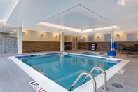 Swimming Pool Fairfield Inn & Suites by Marriott Selinsgrove