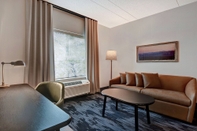 Common Space Fairfield Inn & Suites by Marriott Selinsgrove