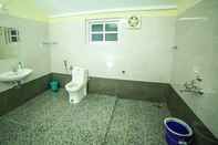 Bilik Mandi dalam Bilik Deluxe Double Room In British Bungalow