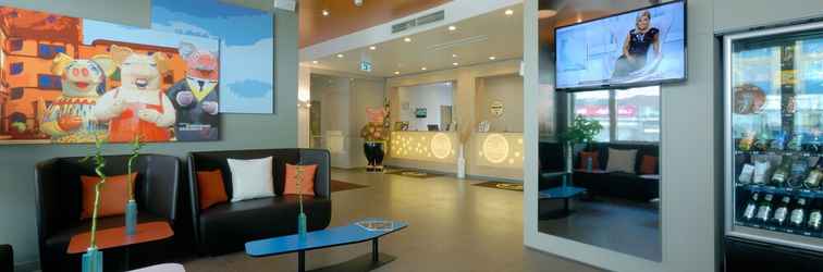 Lobby B&B Hotel Schweinfurt-City