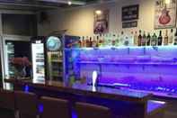 Bar, Kafe dan Lounge Dua Hotel