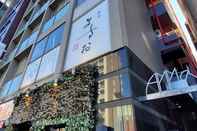 Exterior P OIN T – Shinjuku Kabukicho Designer’s Apartment II