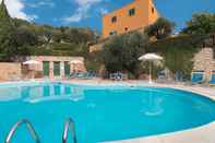 Swimming Pool Italianway - Il Borgo apartments