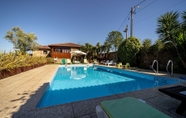 Swimming Pool 2 Villa com Piscina Braga by Izibookings