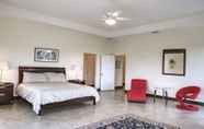Bilik Tidur 4 Luxury Gulf Beach Living - Coronas Gris