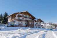 Exterior Landhaus Hubertus - Hotel Garni