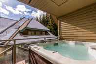 Entertainment Facility Fabulous Location Private Hot Tub, NO Car Needed, Sleeps 8