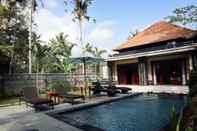 Swimming Pool Pondok Yana Villa