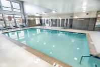 Swimming Pool Residence Inn by Marriott Louisville Old Henry