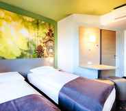 Bedroom 7 B&B Hotel Baden-Airpark