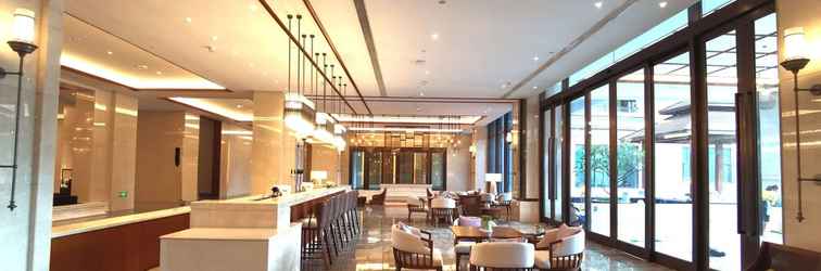 Lobby Howard Johnson the Bund Hotel Gasa