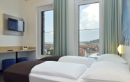 Bedroom 3 B&B Hotel Fulda