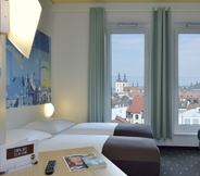 Bedroom 5 B&B Hotel Fulda