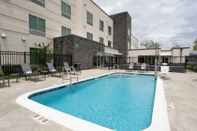 Swimming Pool Fairfield Inn & Suites by Marriott Arkadelphia