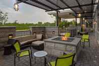 Common Space SpringHill Suites by Marriott East Rutherford Meadowlands/Carlstadt