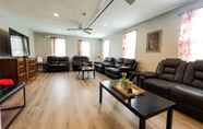 Common Space 6 THE 1023 With Private Yard & Parking, Near Falls & Casino by Niagara Hospitality