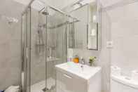 In-room Bathroom Edgar Suites Montorgueil - Sentier