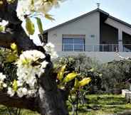 Exterior 2 Eco Villa Belena for Nature & Wine Lovers