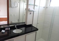 In-room Bathroom 6 Cobertura Duplex Paradise Beach