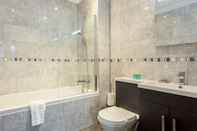 Toilet Kamar Daintree - Bournemouth