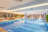 Swimming Pool Concorde Tower & Casino & Convention & Spa