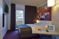 Bedroom B&B Hotel Stuttgart-Bad Cannstatt